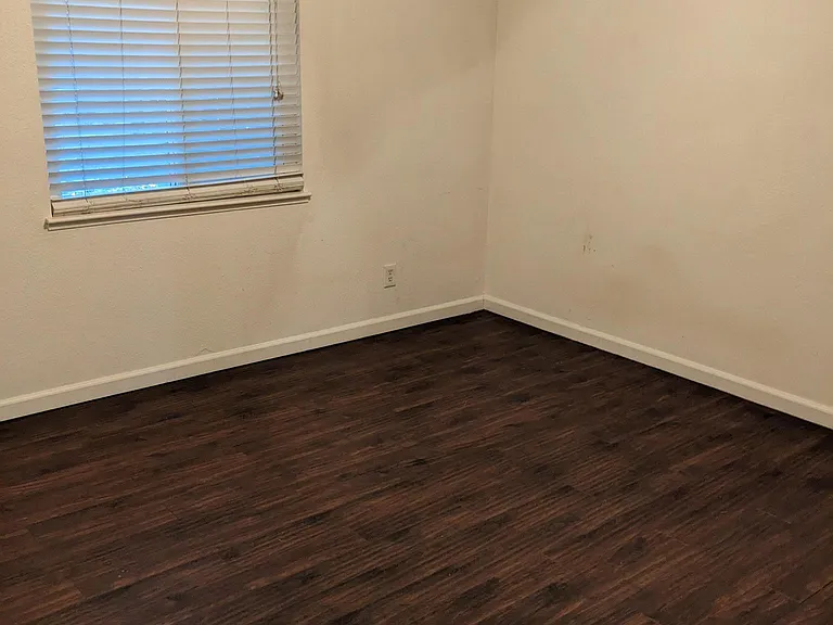 4218 Painter Way — Photo 4