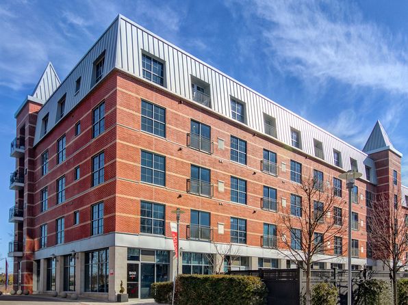 55 N Water St #B210