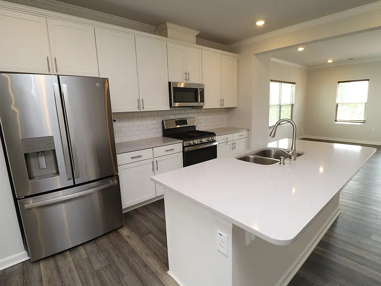 2122 Terrawood Dr — Photo 4