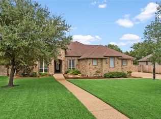 2137 Rockcliffe Loop, College Station, TX 77845