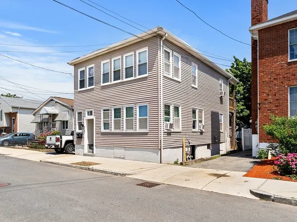 23 Thorndike St, Revere, MA 02151