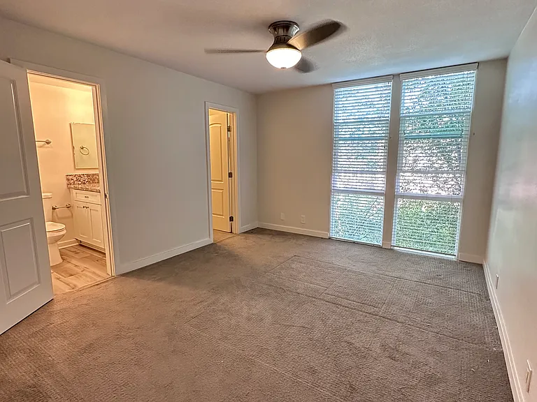 Park Place Apartments — Photo 22