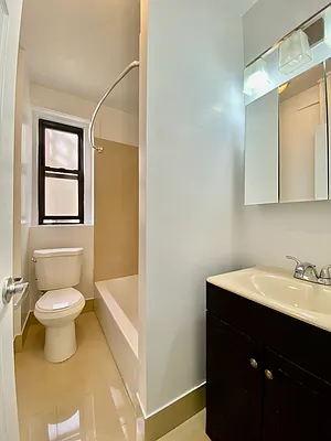 Rented by Compass | media 11