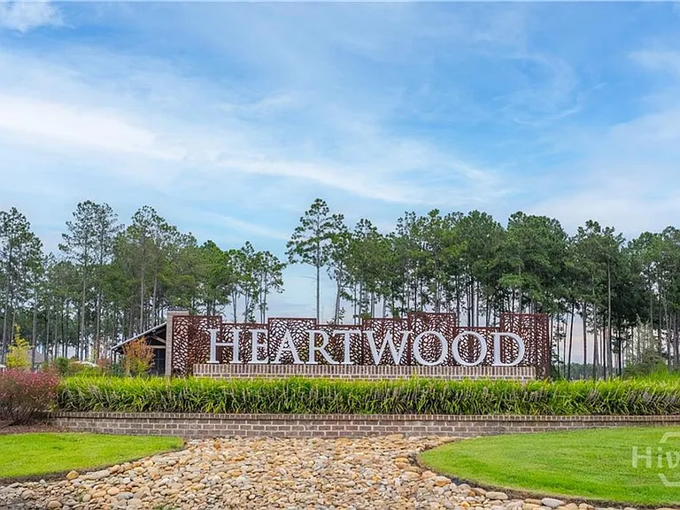 695 Longleaf Dr — Photo 18