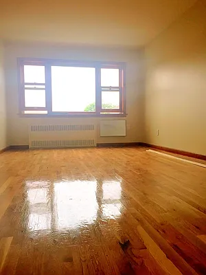 Rented by Rapid Realty Cobble Hill | media 4