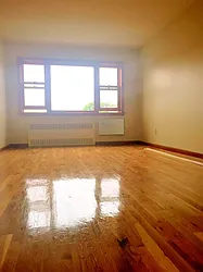 Rented by Rapid Realty Cobble Hill