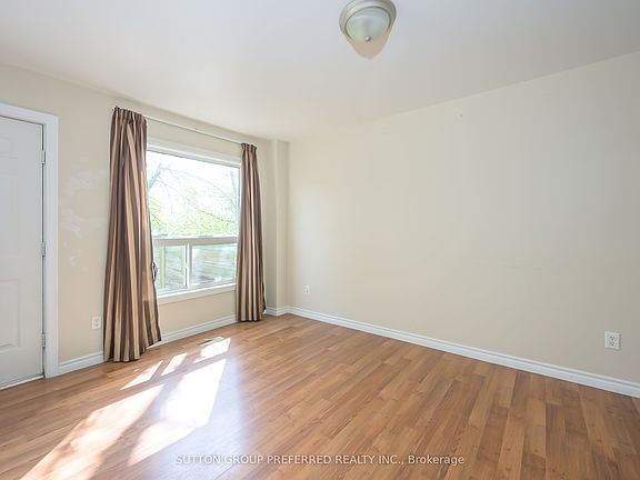 5th image of 600 Sarnia Rd #29