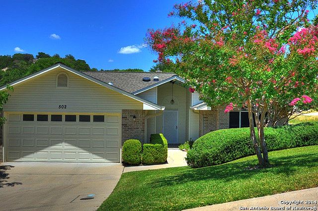 1st image of 502 Vickers Circle N