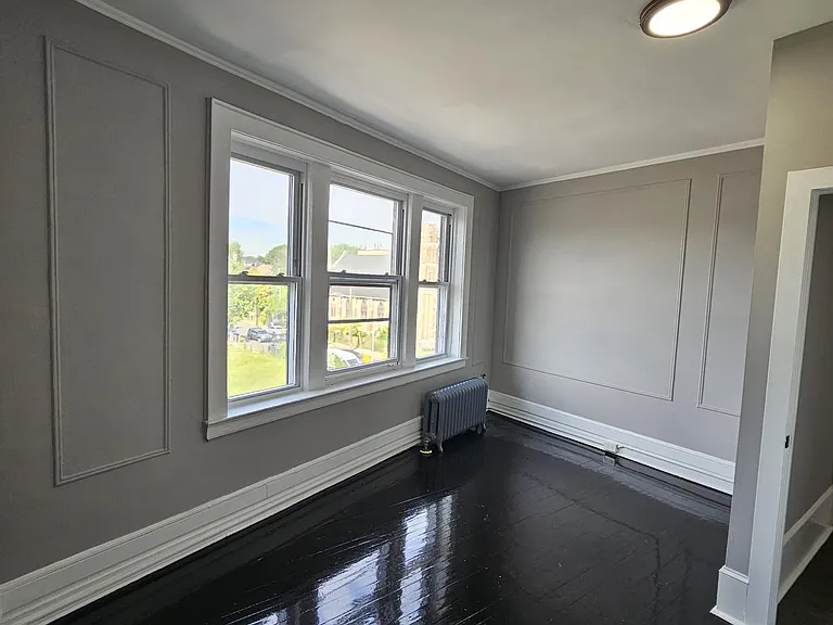 784 Clinton Ave #4H — Photo 7