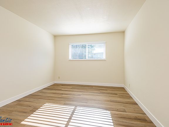 5th image of 5085 Wilder Dr APT A