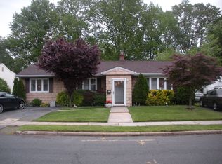 43 Cambridge Rd, Edison, NJ 08817
