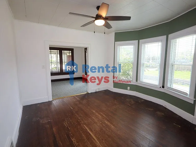 2600 N Heidelbach Ave — Photo 7