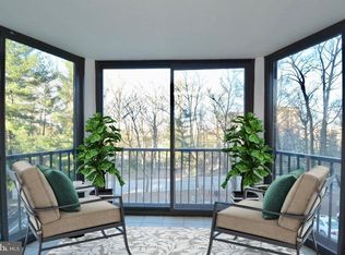 5903 Mount Eagle Dr APT 102, Alexandria, VA