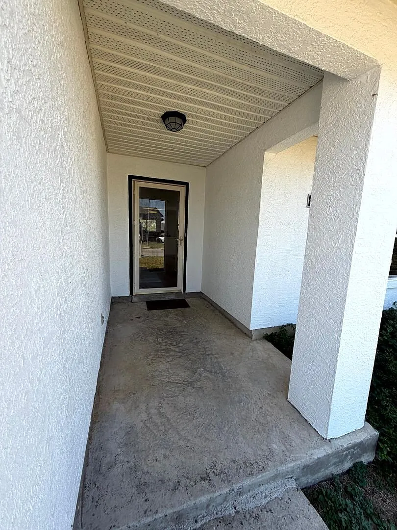 Swin7906 — Photo 3