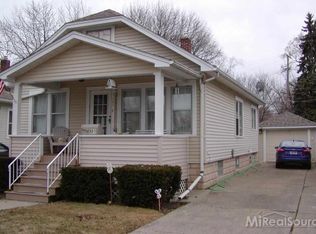 301 Jones St, Mount Clemens, MI 48043