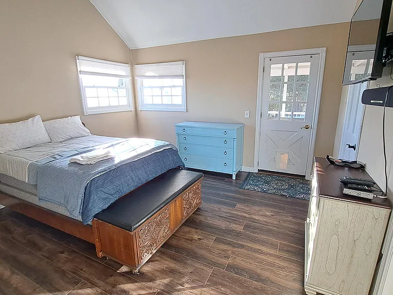 5910 Kanan Dume Rd — Photo 20