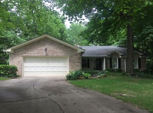 406 Beechwood Dr, Greenfield, IN