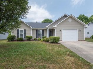 58 S Sunberry Trl, Fletcher, NC 28732