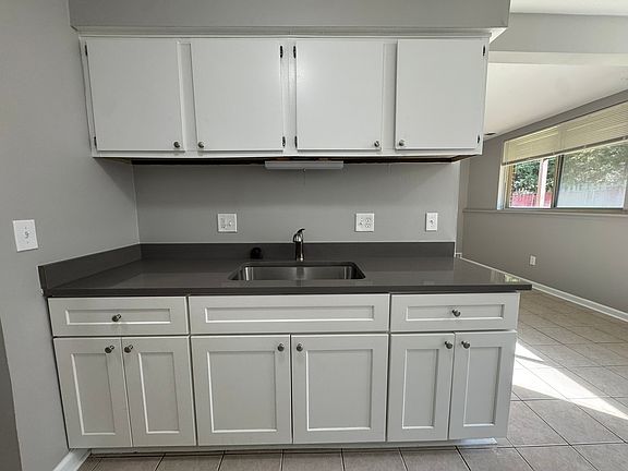 5th image of 36777 Sibley Rd #11210708