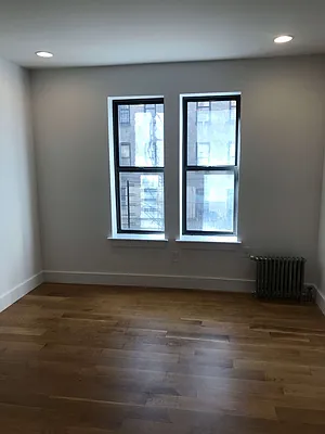 Rented by PMG Real Estate  | media 38