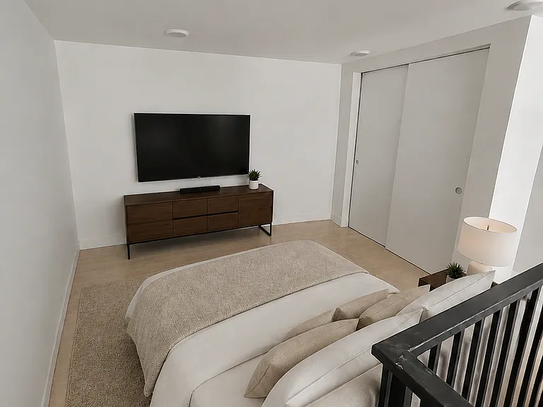 Courtyard Loft Mezzanine
