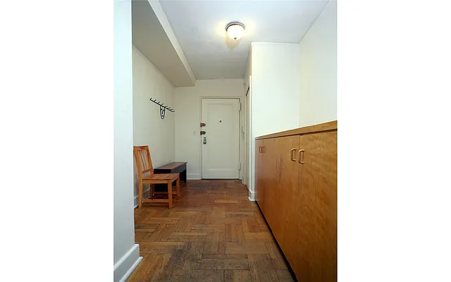 Sold by Douglas Elliman | media 20