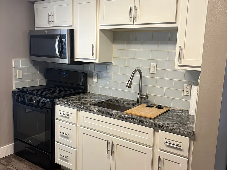 3535 Adie Rd — Photo 4