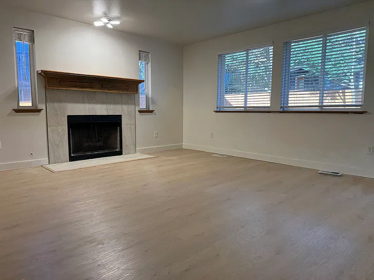 9910 NE 135th Pl — Photo 4