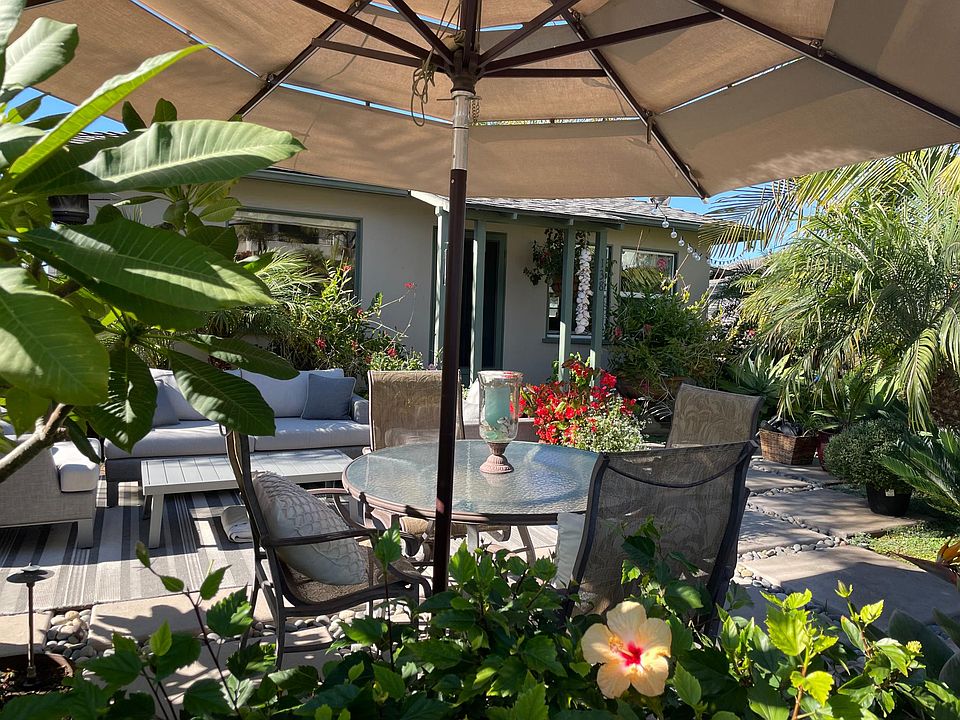 Front Patio looking in