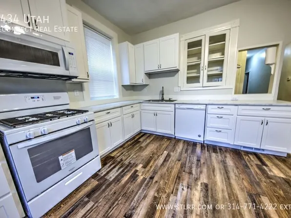 3434 Utah St, Saint Louis, MO 63118