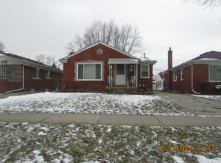 8219 Virgil St, Dearborn Heights, MI