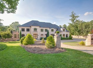3511 Stonegate Ct, Winston Salem, NC 27104
