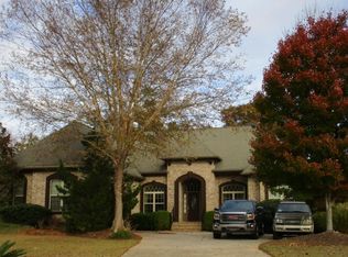 6052 Golf View Xing, Locust Grove, GA 30248
