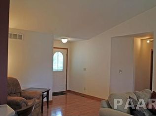 308 Bittersweet Ave, Germantown Hills, IL 61548