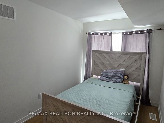 3rd image of 119 Cornell Rouge Blvd