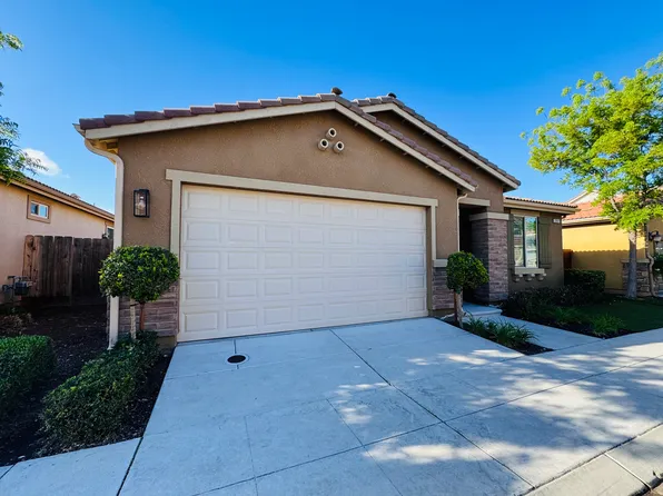 2037 E Christensen Dr, Fresno, CA 93730