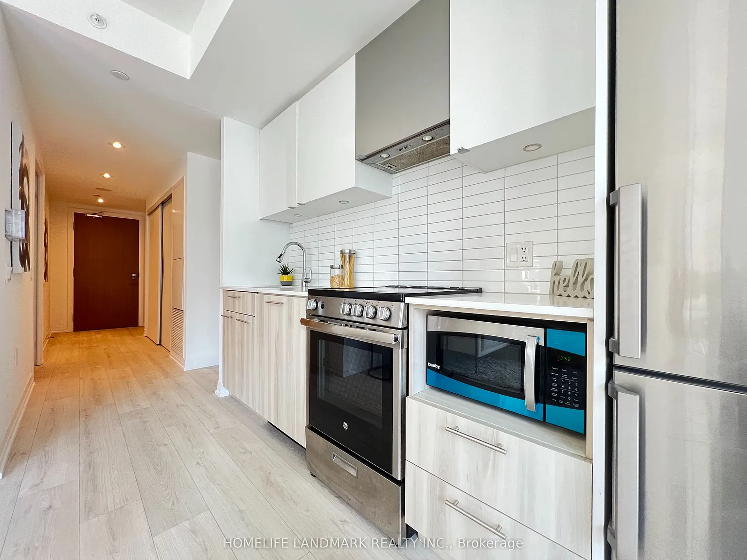 3 bed, $2,900 — Photo 4