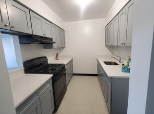 954 Freeman St FLOOR 3, Bronx, NY 10459
