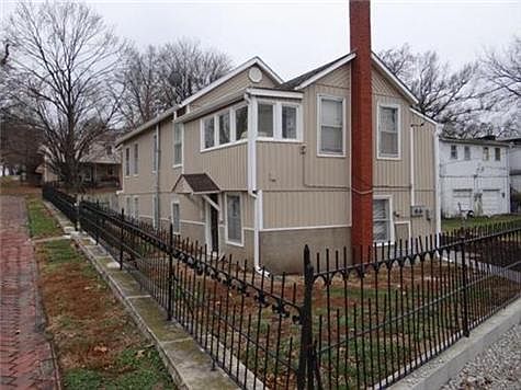 1st image of 600 Oak St #A