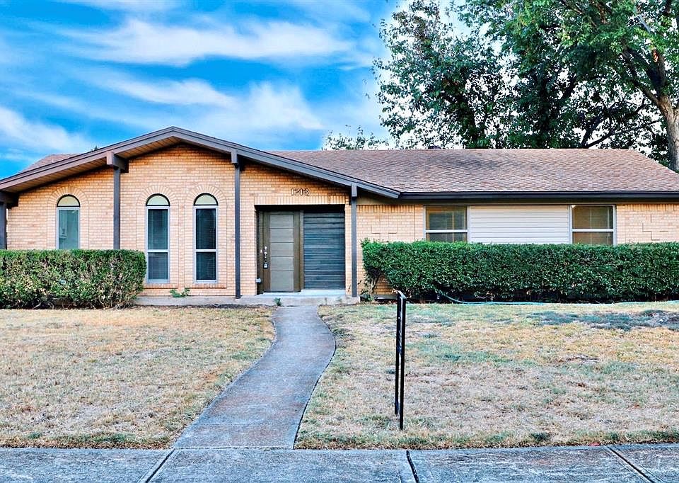 1st image of 1213 Berkeley Dr