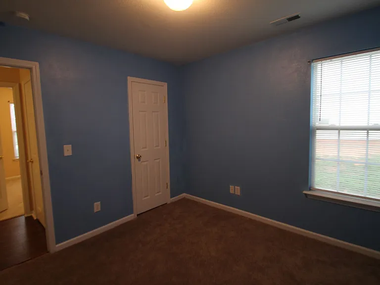 1281 Spring View Ct — Photo 24
