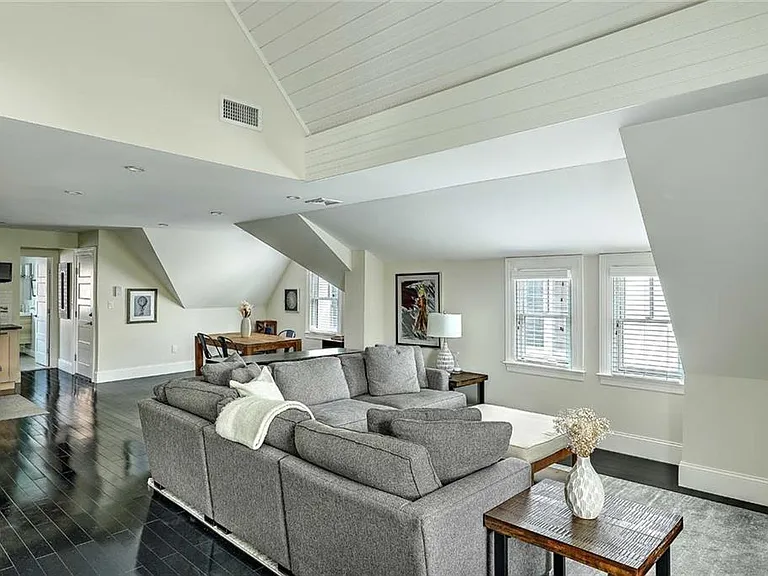 26 S Angell St #3 — Photo 12