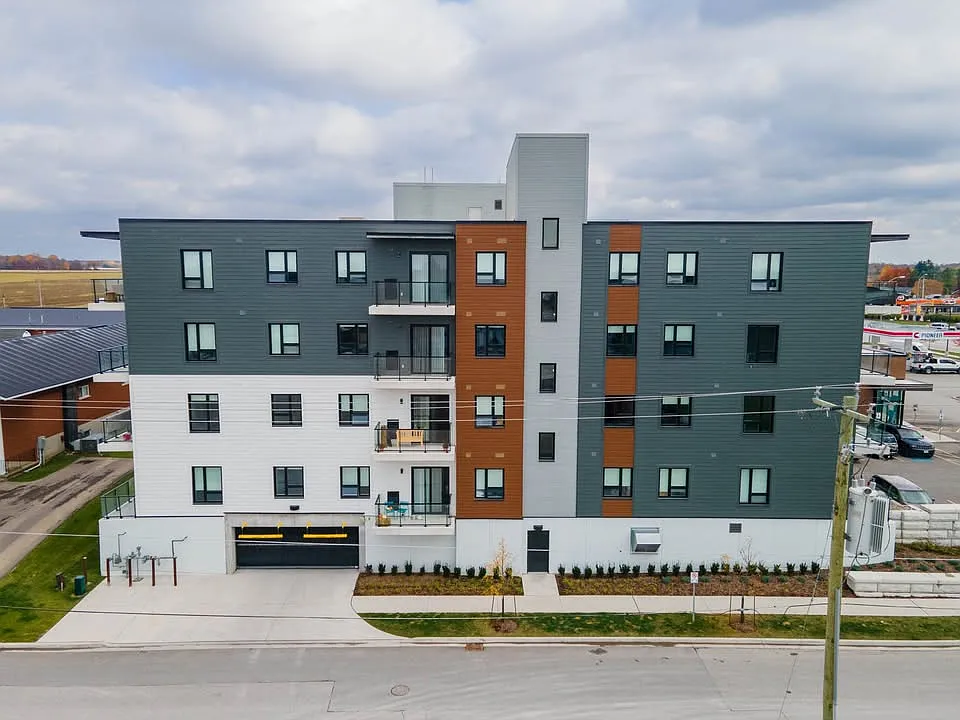 West Market Lofts — Photo 4