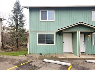 610 N Main St, Phoenix, OR 97535