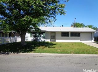 3205 Somerset Rd, Sacramento, CA 95864
