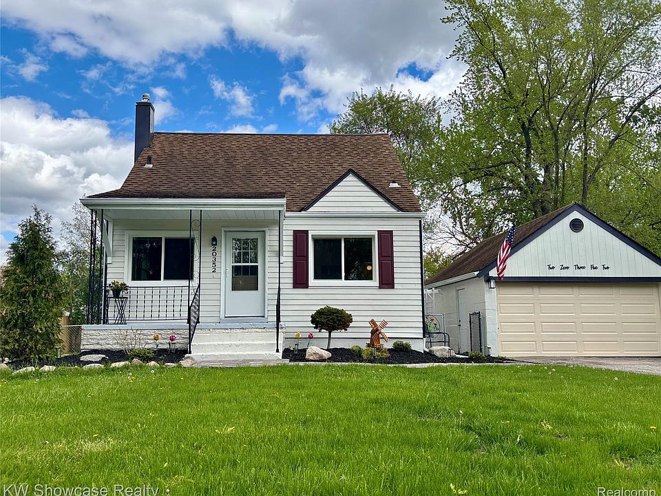 1st image of 20352 Beatrice St