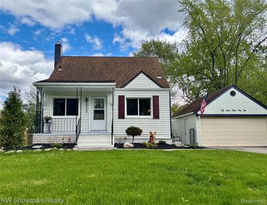 20352 Beatrice St, Livonia, MI, 48152