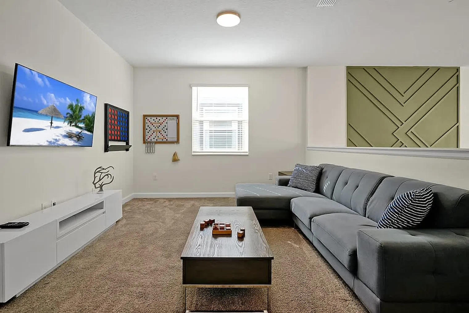 5 bed, 5.0 bath, 3078 sqft, $4,486 — Photo 3