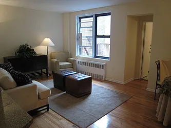 Rented by Green Line Realty