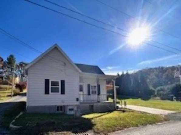 43 Shaver St, Fairmont, WV 26554